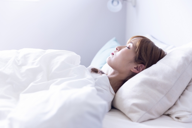 睡眠時間の質を上げるこだわりのピロー / テンピュール「シンフォニーピロー ペアセット」